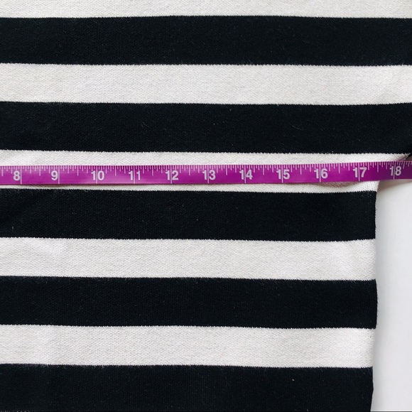 SALE! Theory Striped Dolman Top - Picture 5 of 6